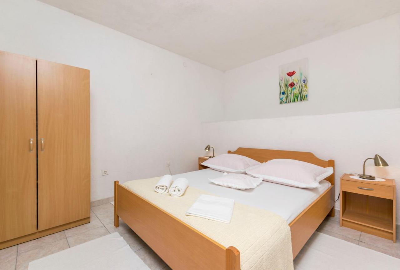 Apartments Dragica Donji Okrug  Buitenkant foto