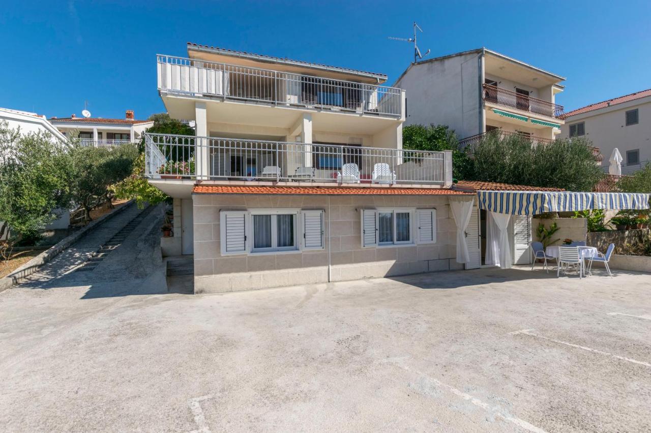 Apartments Dragica Donji Okrug  Buitenkant foto