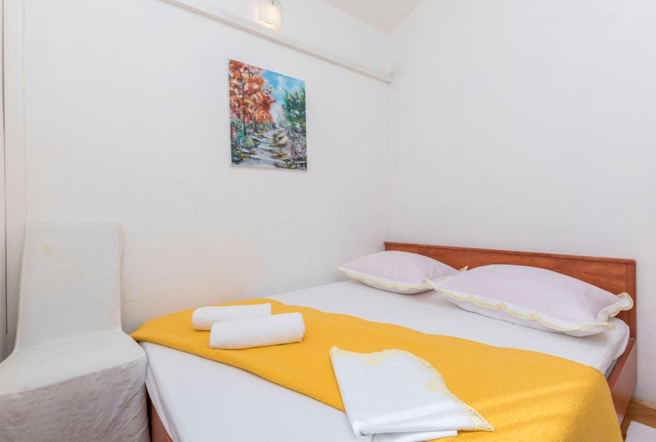 Apartments Dragica Donji Okrug  Buitenkant foto