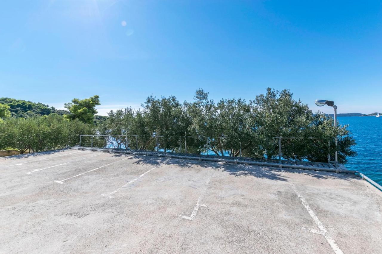 Apartments Dragica Donji Okrug  Buitenkant foto